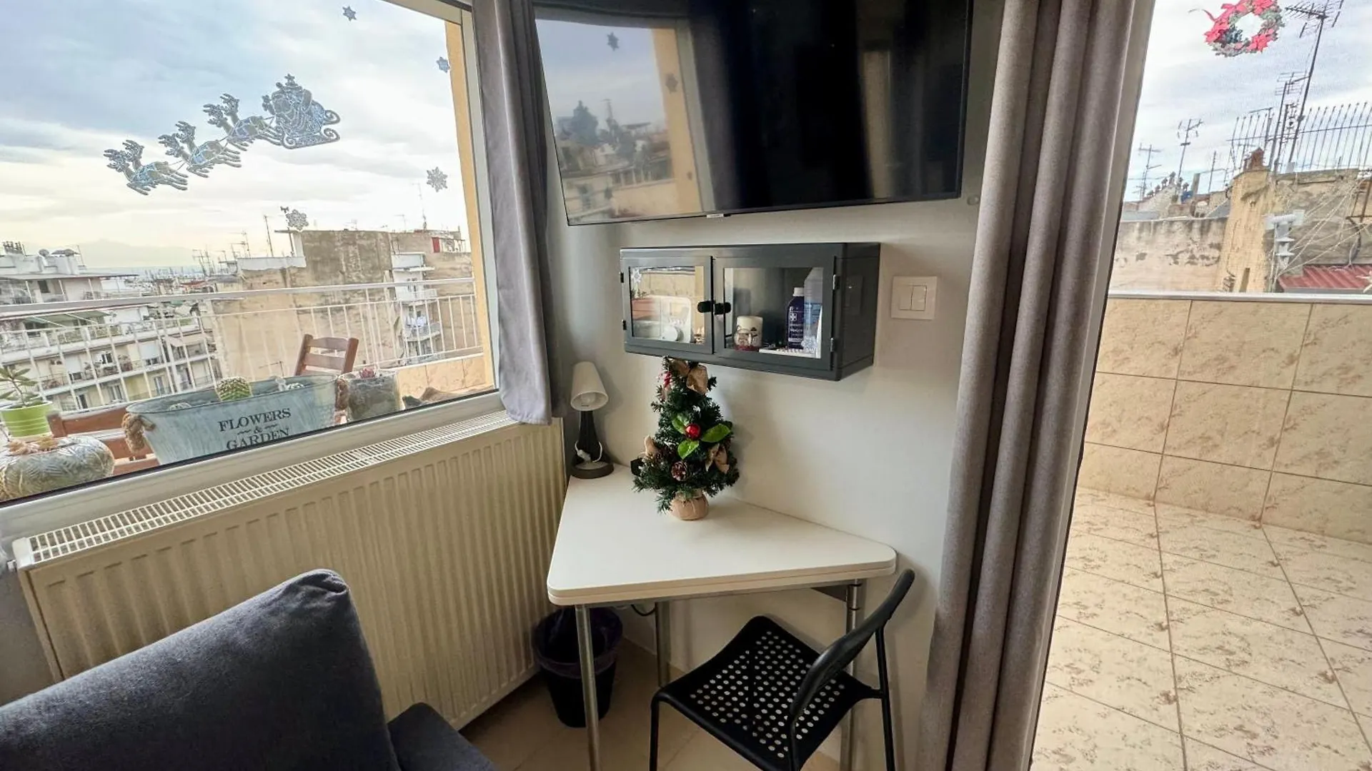 Apartamento Horizon /Downtown Penthouse W/ Massive Terrace Tesalónica