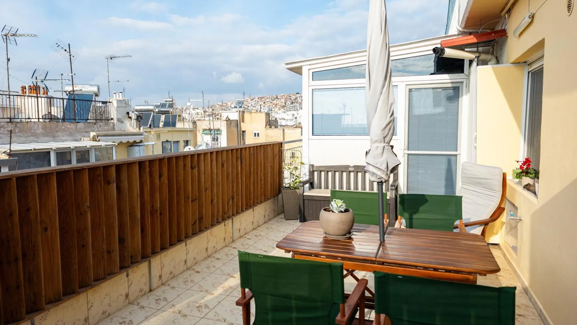 Apartamento Horizon /Downtown Penthouse W/ Massive Terrace Tesalónica
